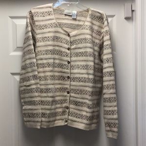 NWOT- XL Women’s Sweater